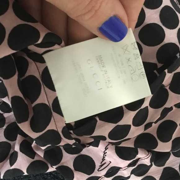 SOLD!🤑✅Silk button down blouse/shirt 👚 - Picture 8 of 8