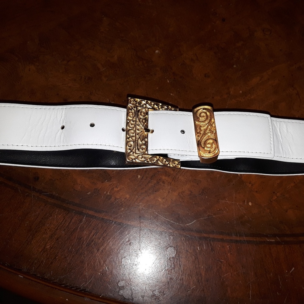 Belt - Picture 2 of 3