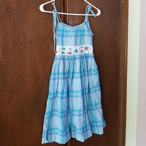 Girls size 10 dress with beautiful pin tucking