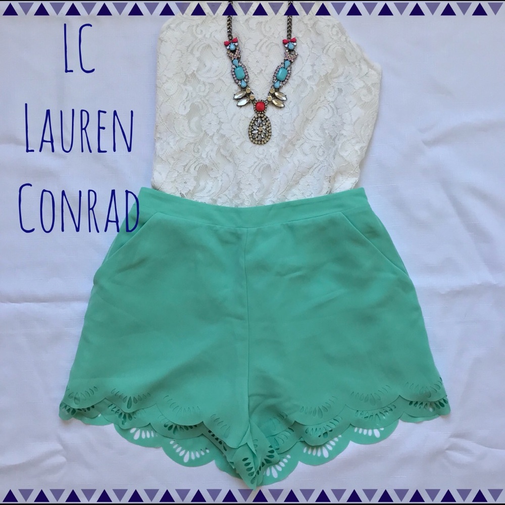 NWT Scallop Hem Shorts