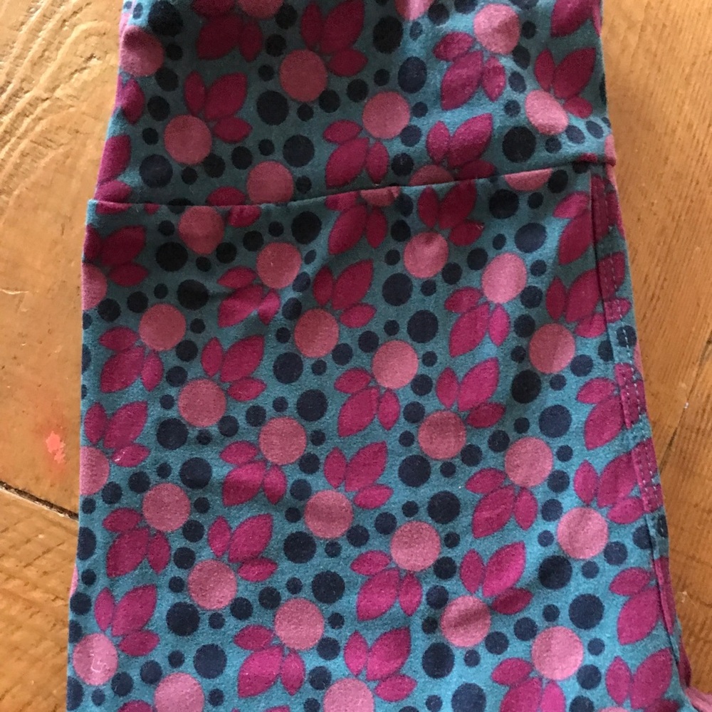 Lularoe Leggings OS new!!!