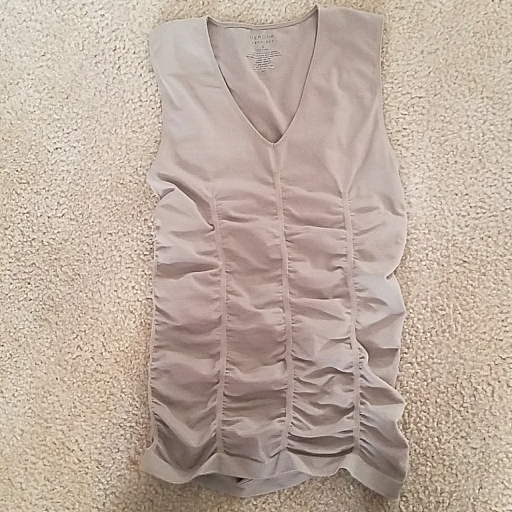 🤎Super soft ruched sleeveless top