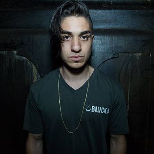 Meet your Posher, Dom