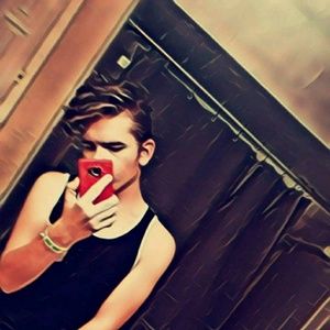 Meet your Posher, Brandon