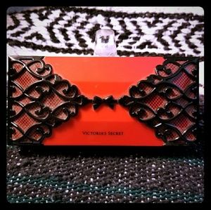 Victoria's secret deluxe eyeshadow palette