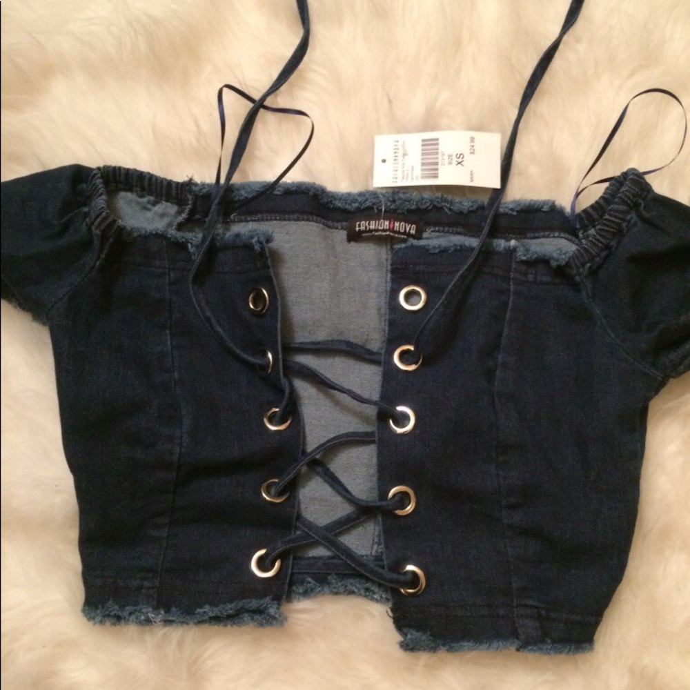 Women's blue denim off-shoulder crop-top