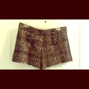 Size 2 Leona by Laura Leonard wool shorts
