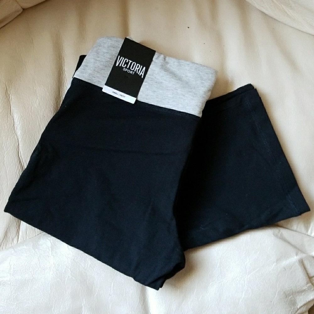 🌺SOLD🌺 VS everywhere crossover slim boot pant