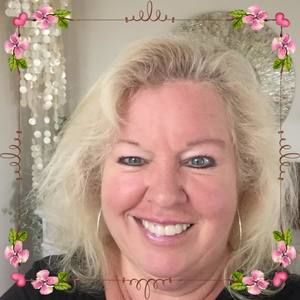 Meet your Posher, Eileen