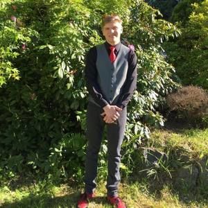 Meet your Posher, Joshua