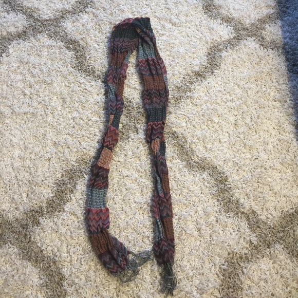 Scarf - Picture 2 of 2