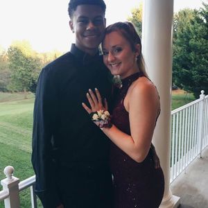 Meet your Posher, Maya