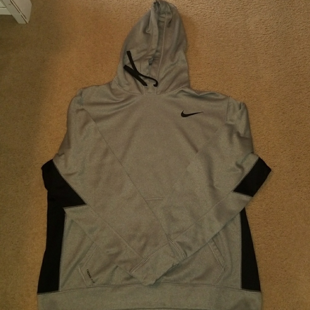 Men's Nike Therma-Fit Hoodie