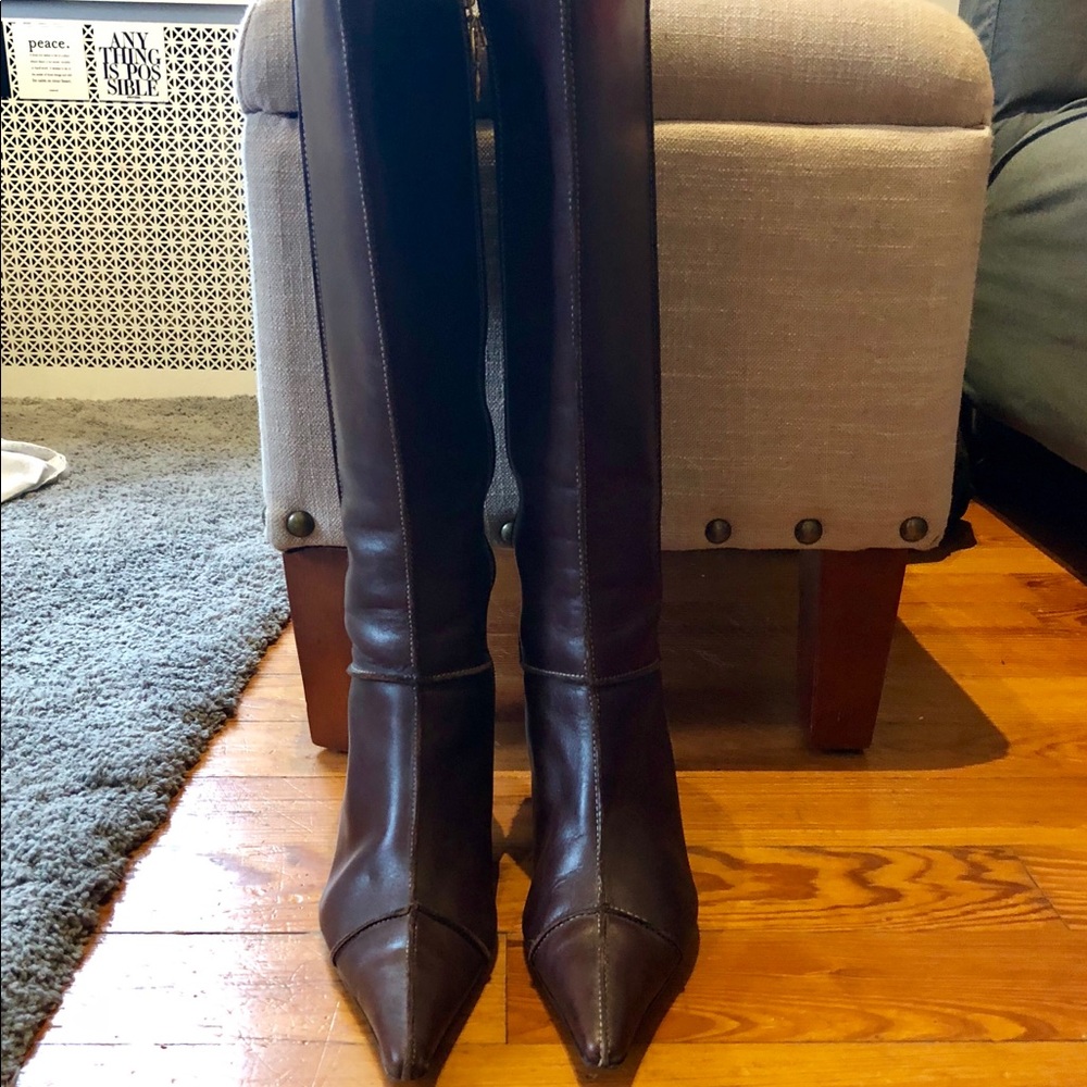 NO LONGER AVAILABLE Classic Joan &David Boots