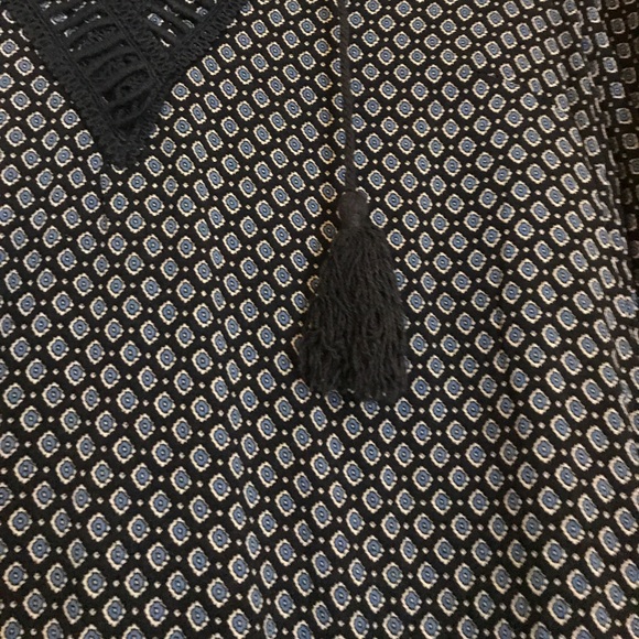 Shift dress with bell sleeves - Picture 5 of 5