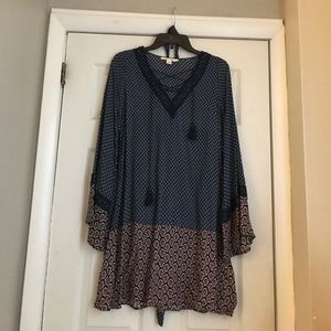 Shift dress with bell sleeves