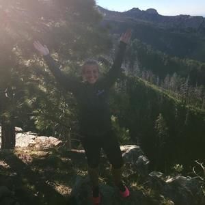 Meet your Posher, Holly