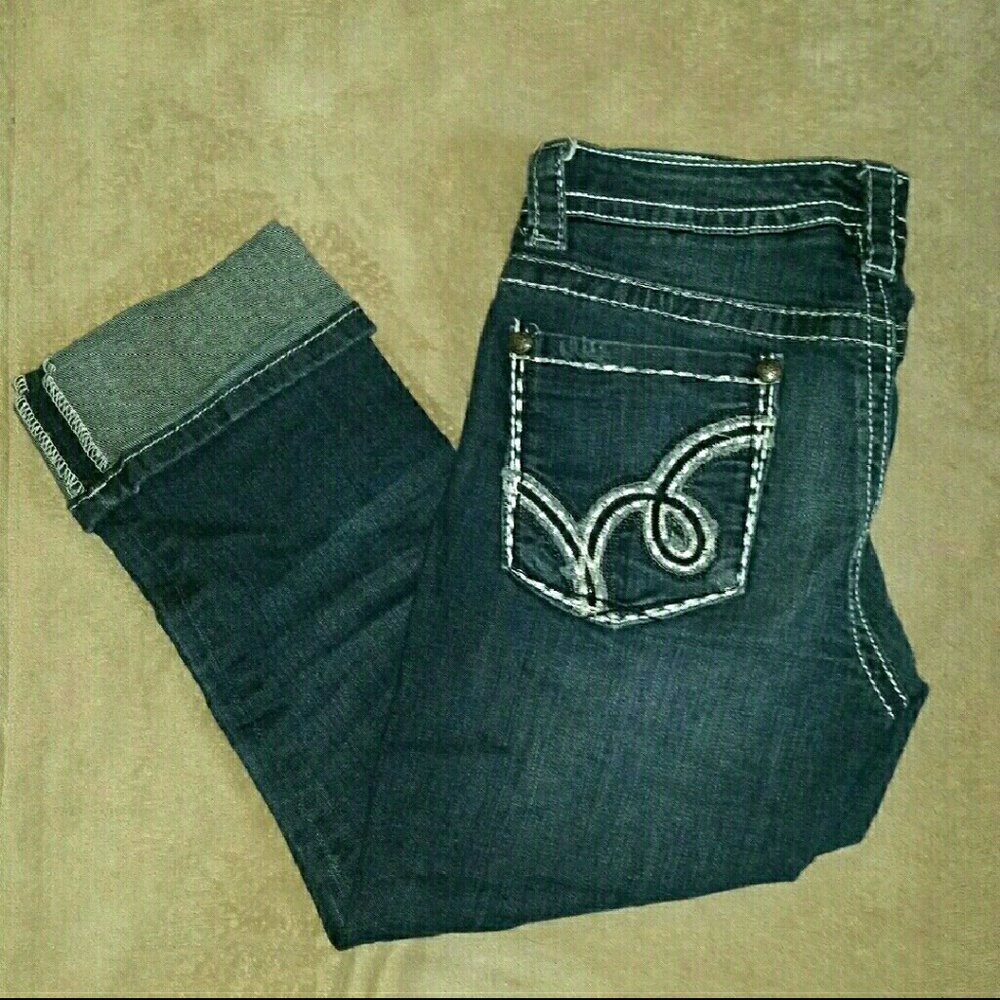 Maurices capris