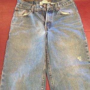 Levi’s Men’s relaxed fit 550s / 28x28/ 16R