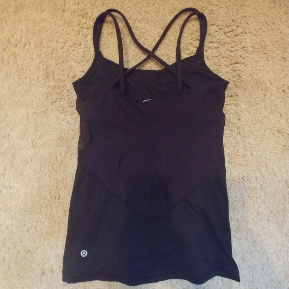 Lululemon Mesh Tank - Picture 4 of 5