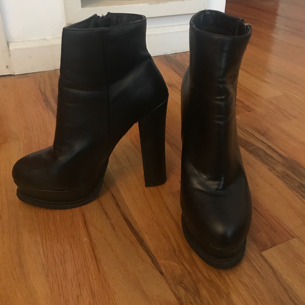 Black Platform Boots