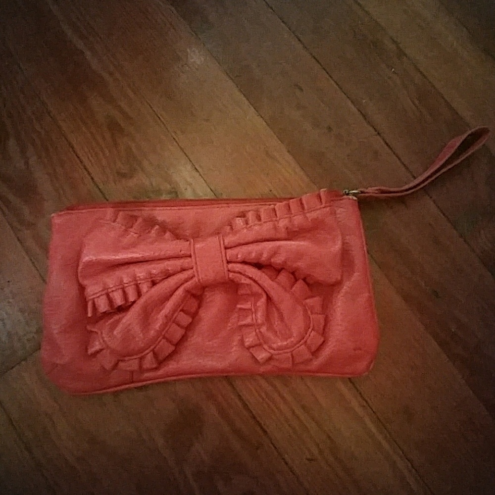 Red Bow Wristlet