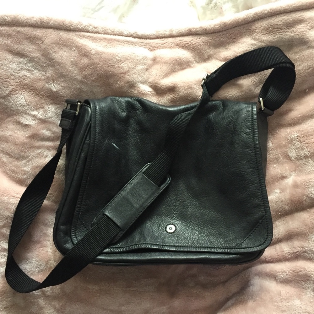 Cole Haan Messenger Bag