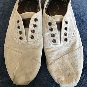 Tan Suede Toms