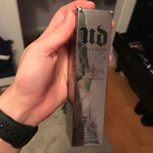 urban decay all nighter liquid foundation 6.0