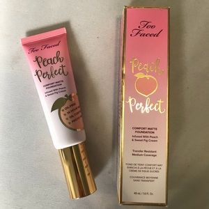Too Faced Peach Perfect Comfort Matte Foundation