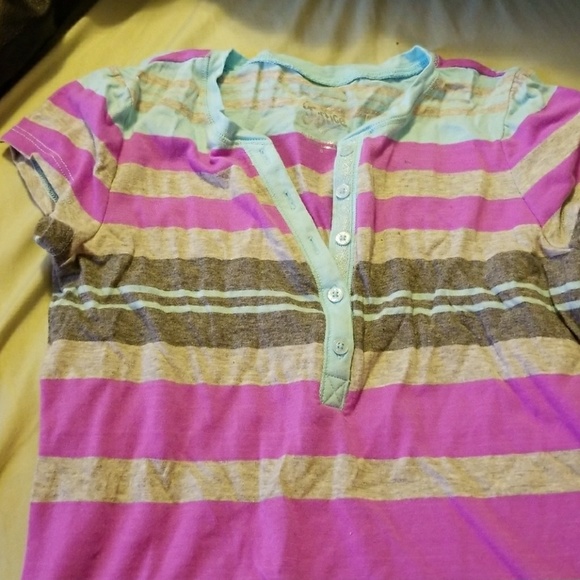 Girls shirt - Picture 1 of 1