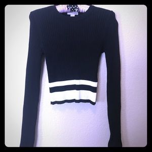 Cropped ribbed sweater