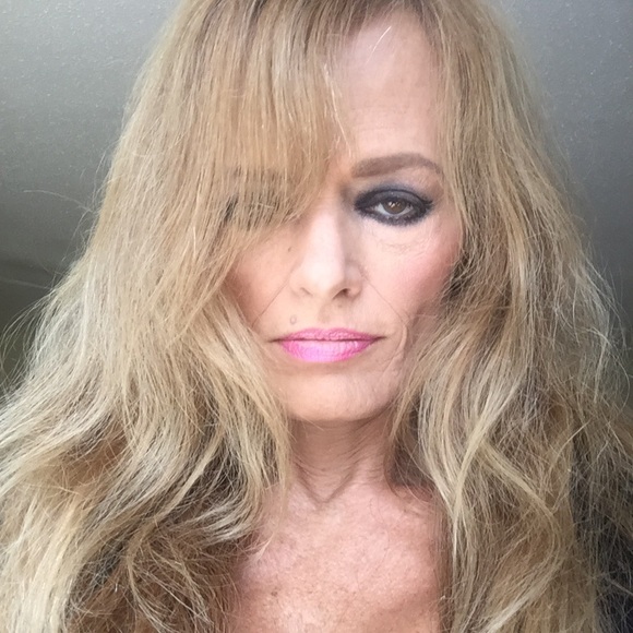 Meet your Posher, Stacie - Picture 1 of 1