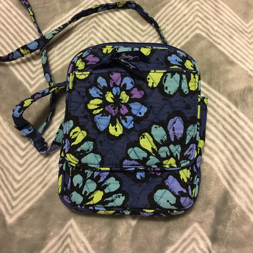 Vera Bradley cross body purse.