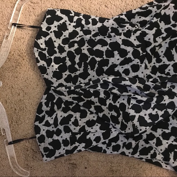 Black and gray romper - Picture 2 of 4