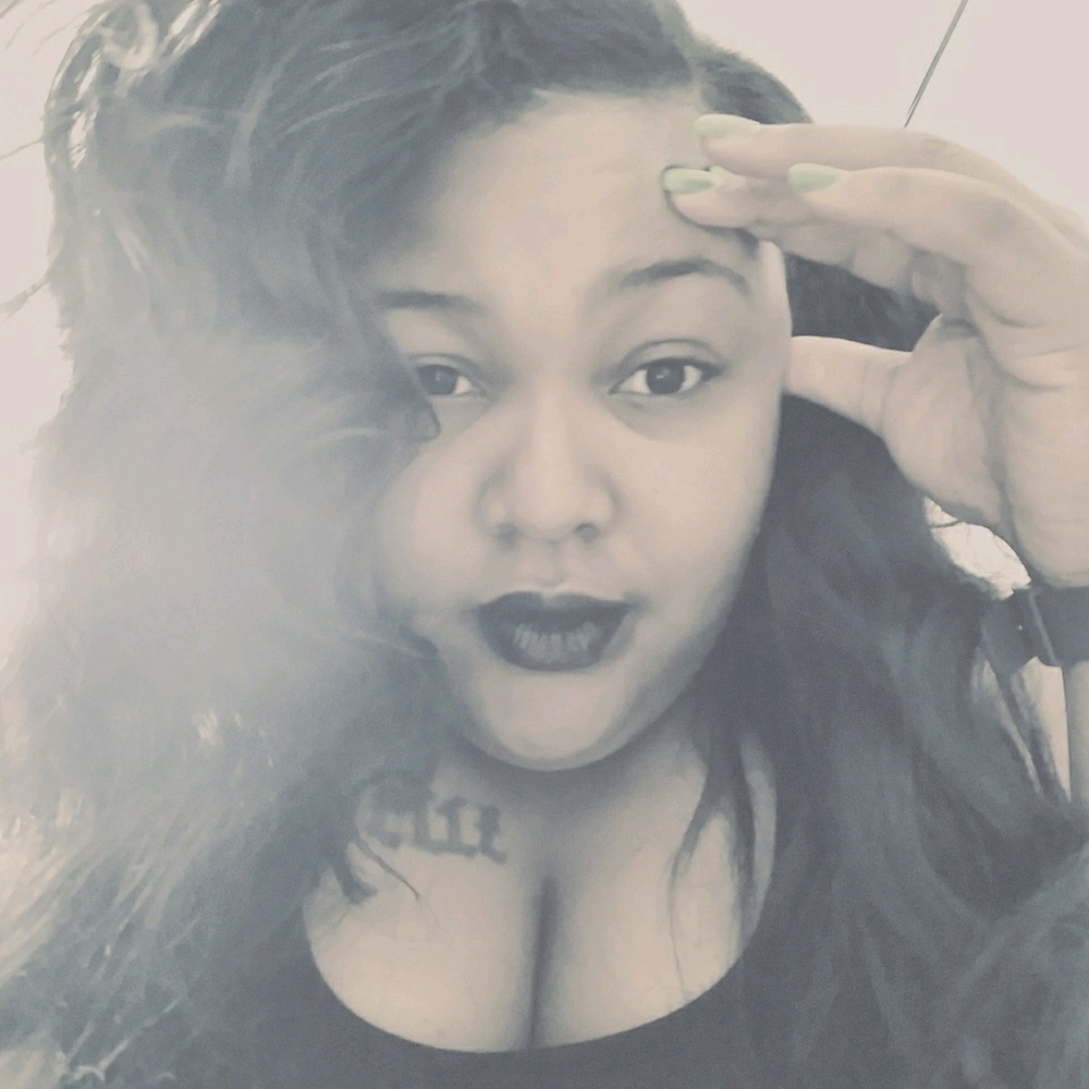 Meet your Posher, Shanelle