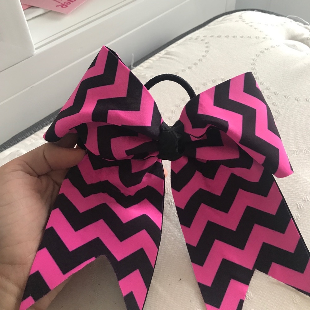 crazy pants bow