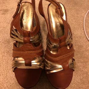 Moving Sale Dropping all Prices!!!!