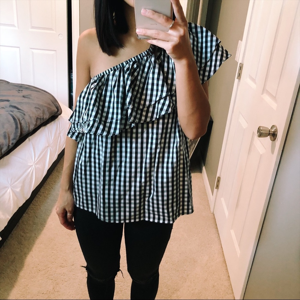 Halogen Gingham One shoulder