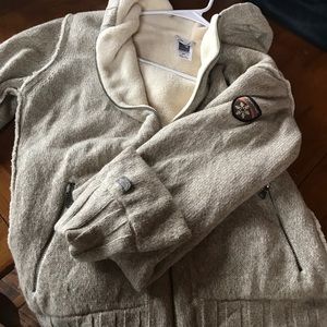 North face women’s zip up sweater
