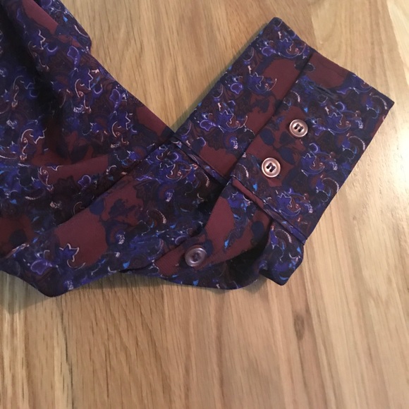 House of Harlow button skull paisley shirt - Picture 3 of 5