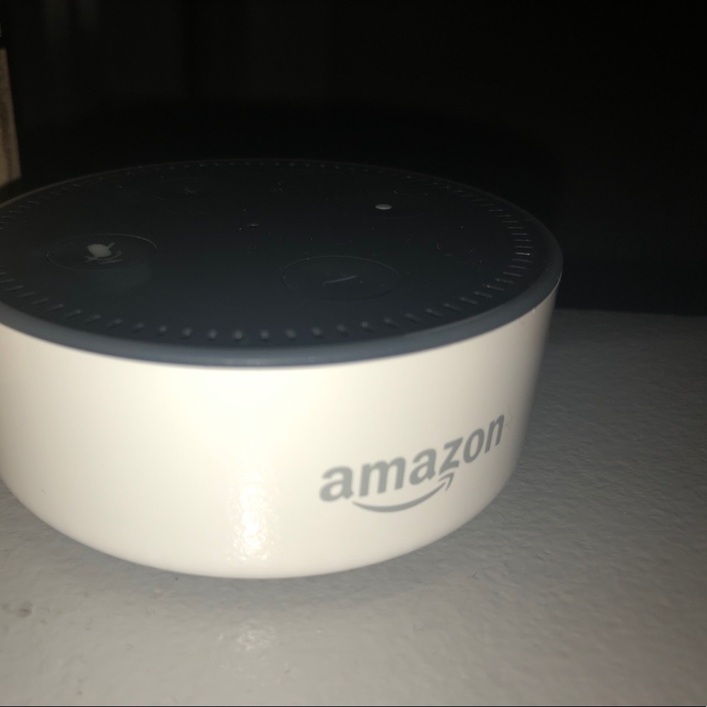 Amazon dot