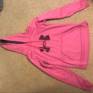 Pink Under Armor sweatshirt