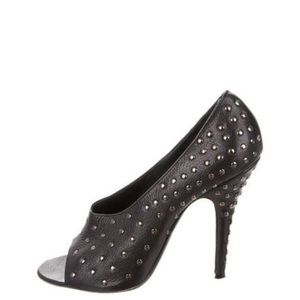 Sexy Givenchy black leather peep toe pumps