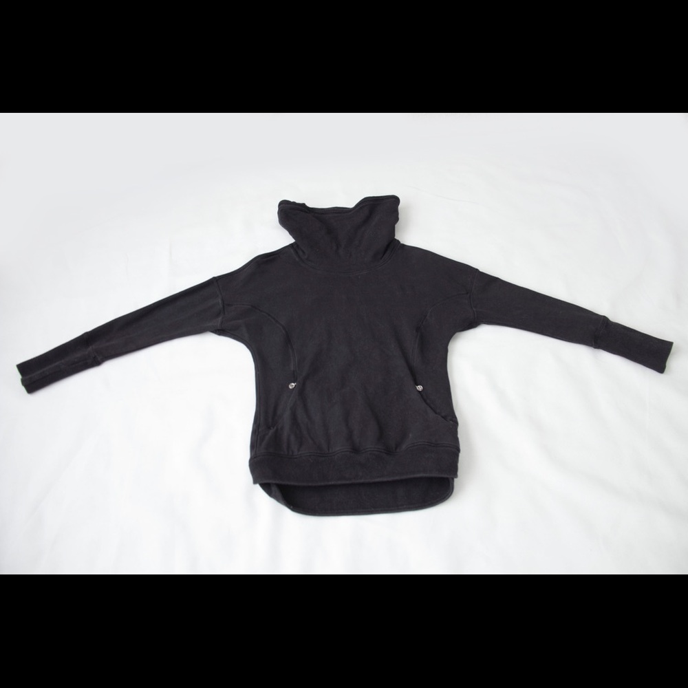 Lululemon Run: Rest Day Pullover