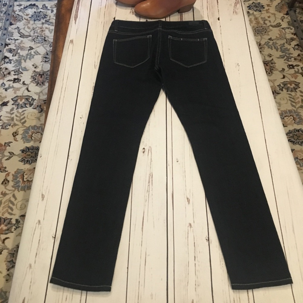 🎉SALE🎉Paige Jeans ,28 , BNWT ‼️Dark blue . - Picture 2 of 8
