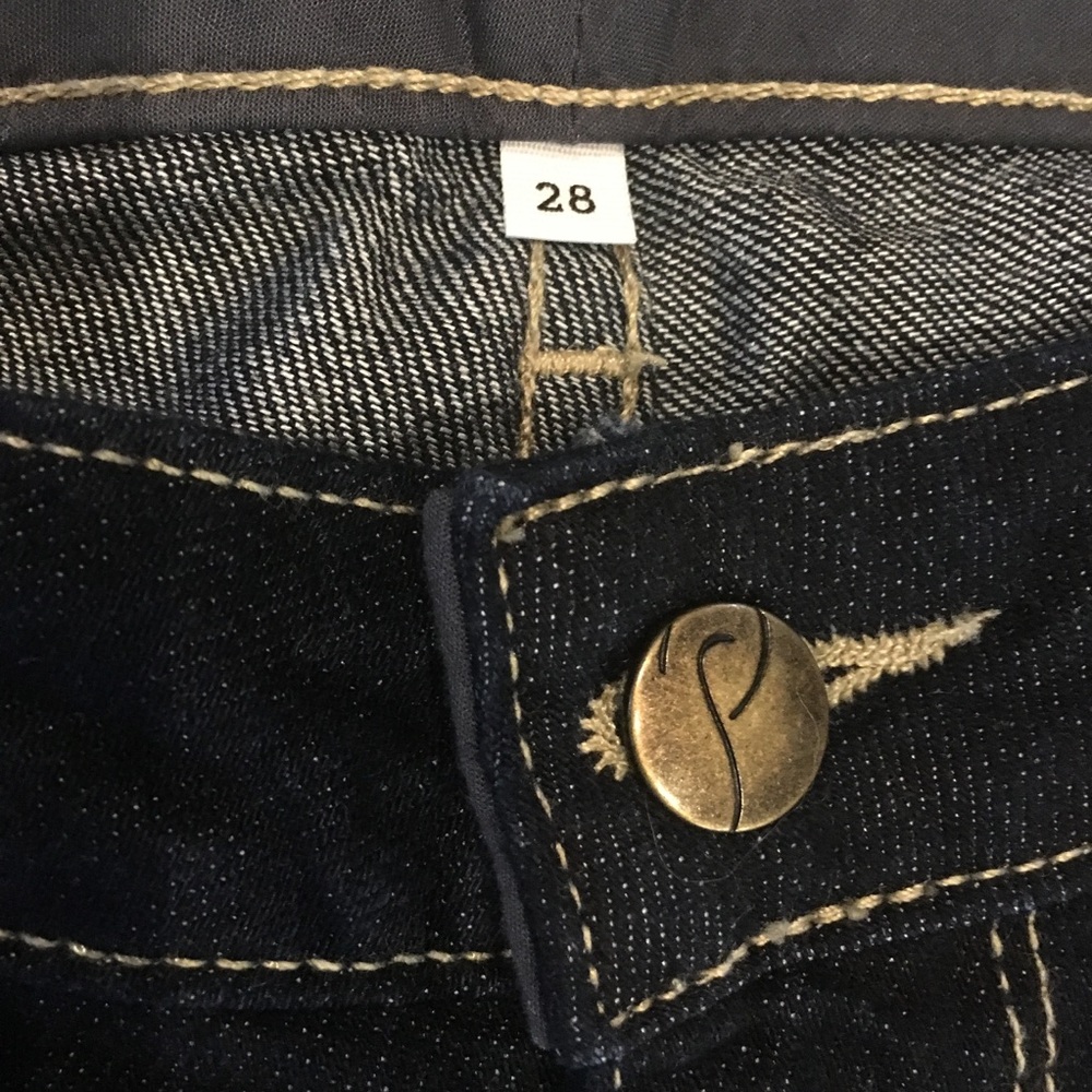🎉SALE🎉Paige Jeans ,28 , BNWT ‼️Dark blue . - Picture 4 of 8