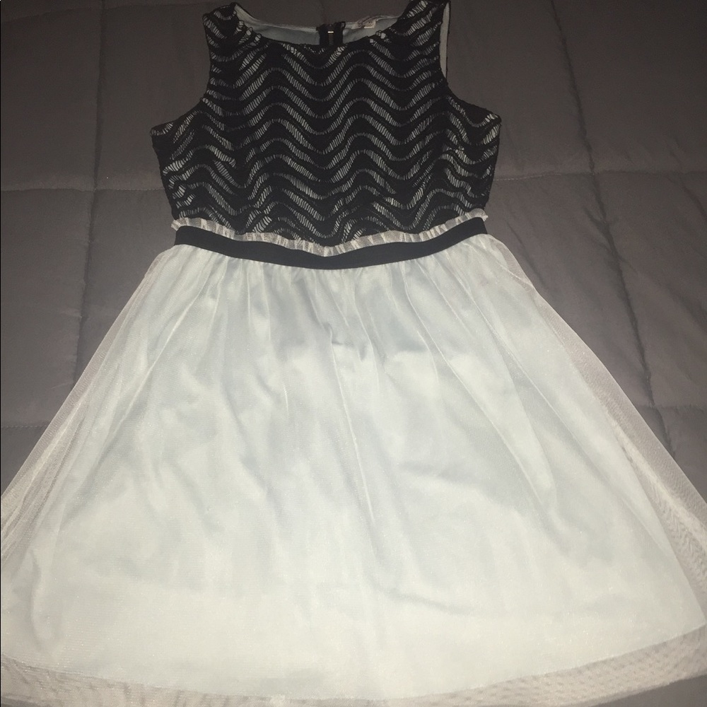 Speechless dress