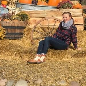 Meet your Posher, Natalie