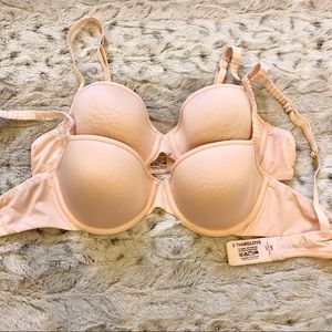 2 Thirdlove 24/7 Classic T-Shirt Bras